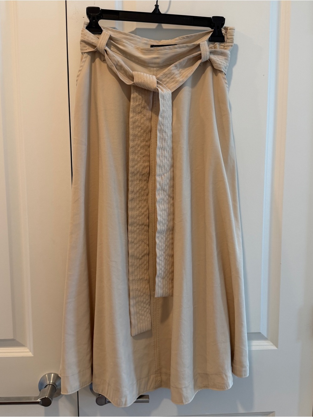 Banana Republic Cream A-Line Tie-Waist Midi Skirt